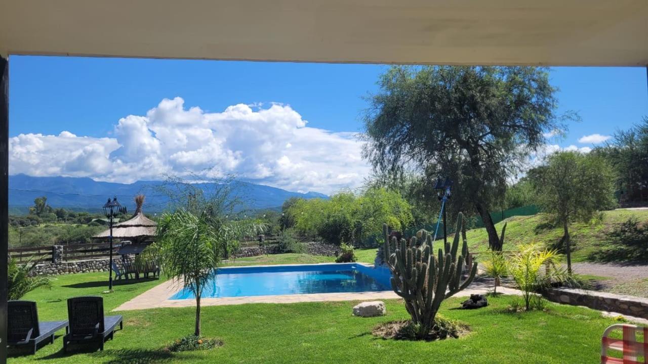 Cabana Los Abuelos Coronel Moldes Bagian luar foto